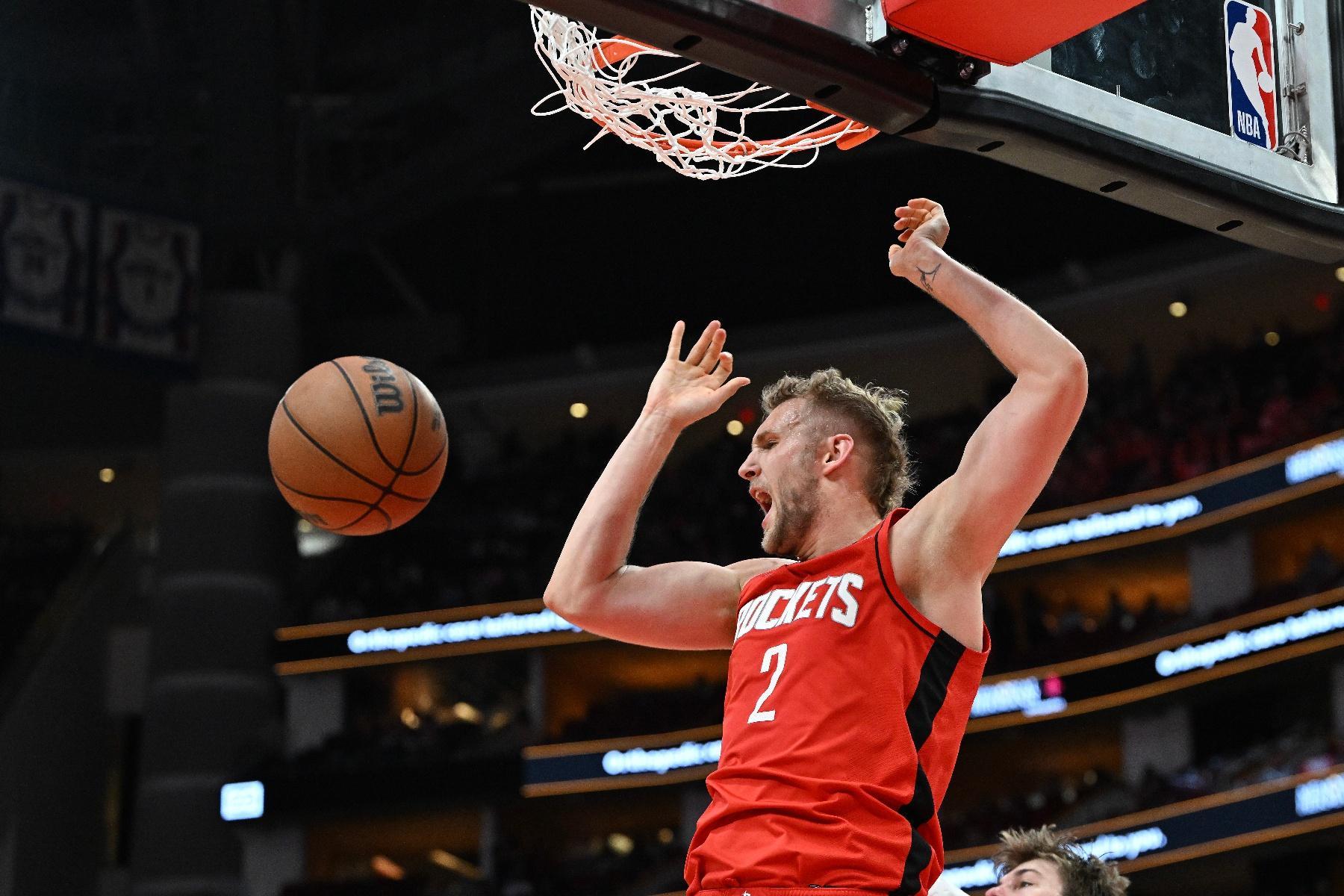 清晨休斯敦火箭备战CBA季后赛;复出首秀细节曝光;更衣室稳定;年轻球员得到机会的简单介绍-爱游戏体育