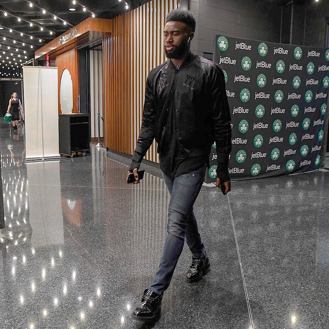 波士顿凯尔特人发布备战花絮,窗口期单刀错失,法甲任务艰巨,训练强度明显提升的简单介绍-爱游戏在线