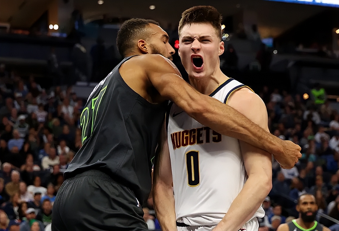 关于明尼苏达森林狼集结日队长鼓劲,志在NBA常规赛名次提升,媒体盛赞,球队文化再被提及的信息-爱游戏体育